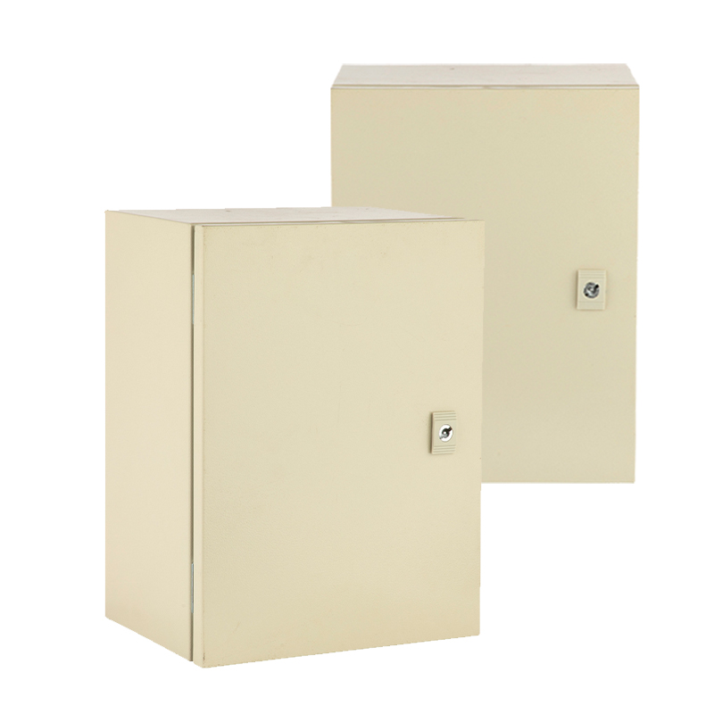 Caja eléctrica con orificios pretroquelados para facilitar la entrada de conductos