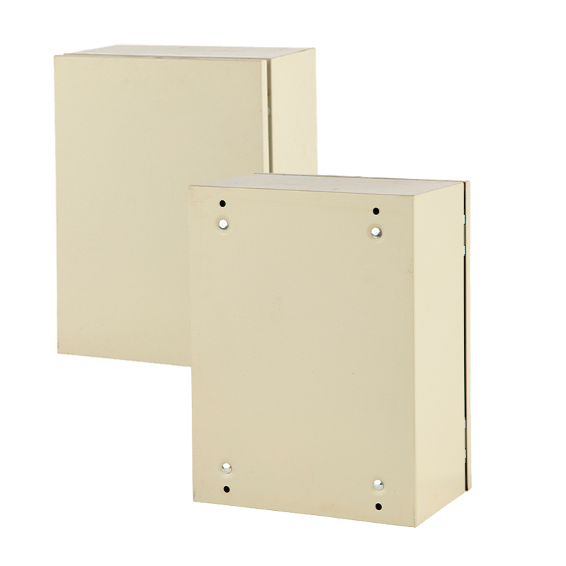 Caja metálica resistente a la intemperie con bordes sellados