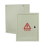 Caja de conexiones exterior con prensaestopas